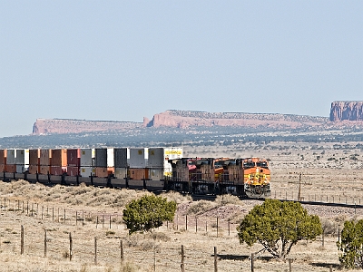 BNSF 5408 at Perea, NM on 18 April 2008.jpg